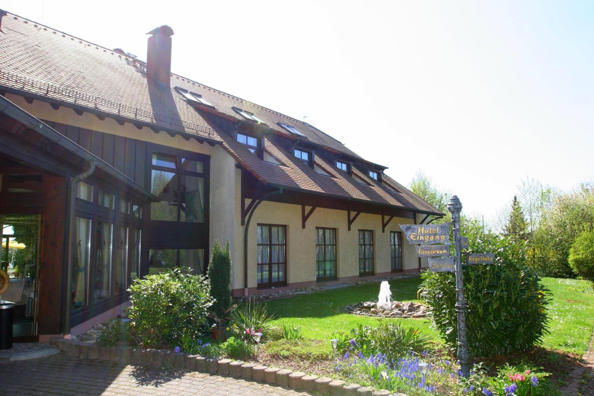 Krone Am Park - Gaestehaus Des Hotel Krone Alzenau in Unterfranken Buitenkant foto